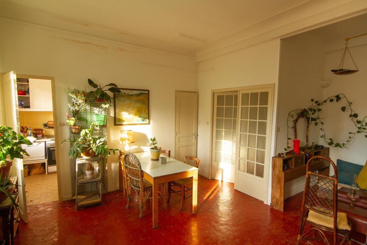 Jolie Chambre Dans Appartement Cosy En Plein Centre Marseilles Exterior foto